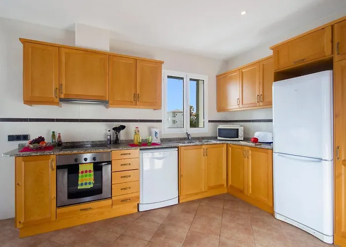 Natasha By קאלה אן פורקאט